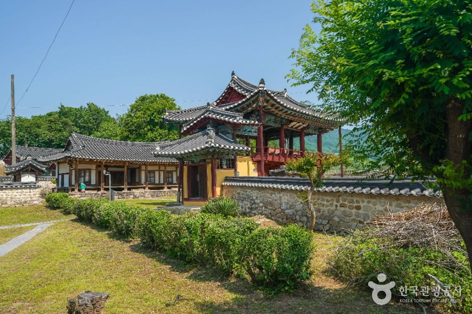 居昌褒忠祠