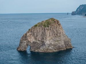 코끼리바위 (울릉도, 독도 국가지질공원)