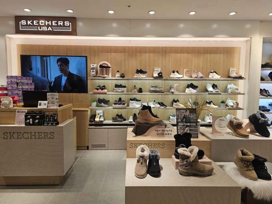 Skechers Lotte Department Store Ansan Branch