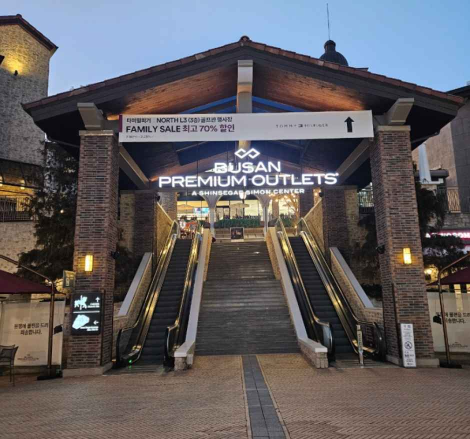 [事後免税店] アニューゴルフ・新世界サイモンプレミアムアウトレットプサン（釜山）店(어뉴골프 신세계사이먼프리미엄아울렛 부산점)