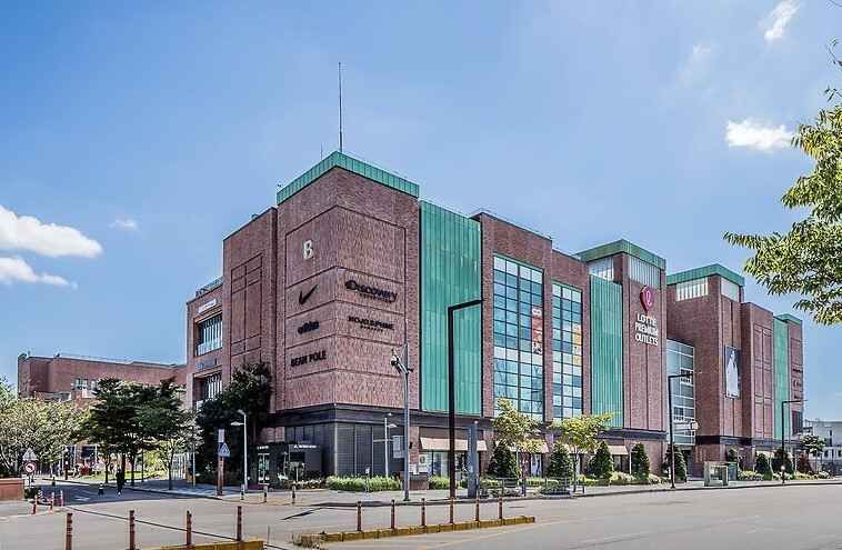 [事後免税店] DEMOO（デムー）・ロッテプレミアムアウトレットパジュ（坡州）店(데무 롯데프리미엄아울렛 파주점)