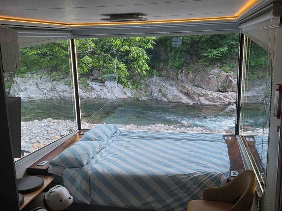 하동_지리산벚꽃카라반캠핑장 (1).jpg