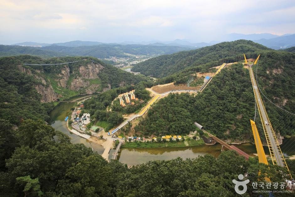 Sogeumsan Mountain Grand Valley: Where nature and adventure meet