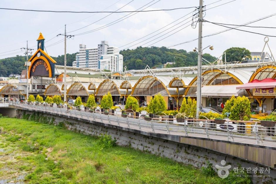 금산금빛시장