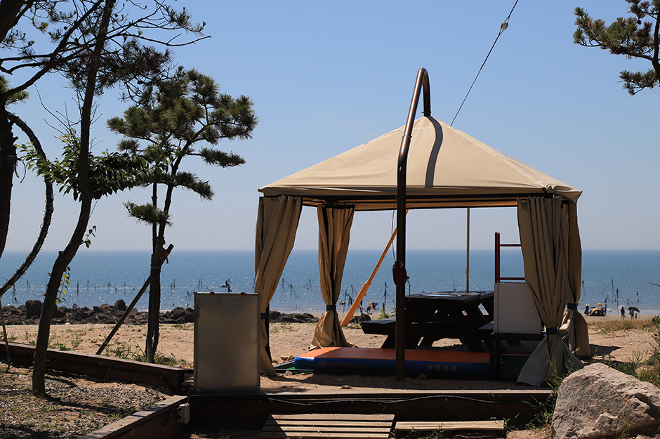 Yeongjongdo Healing Camp