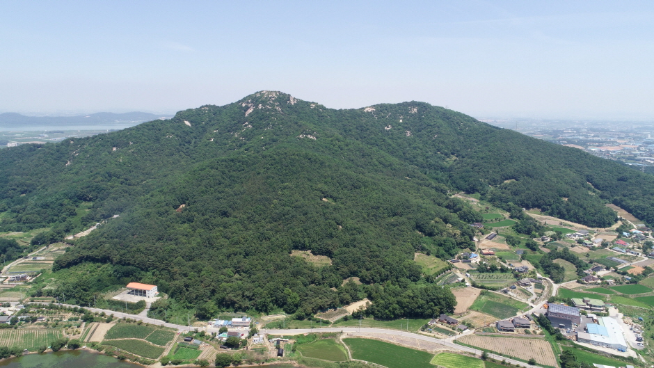 古龙山