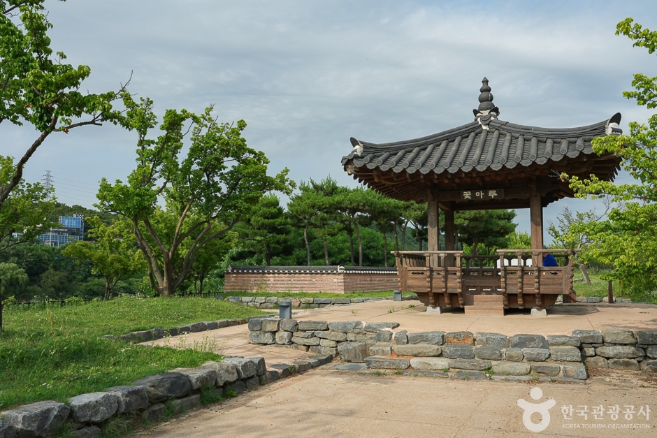 京仁アラ水路 梅花園