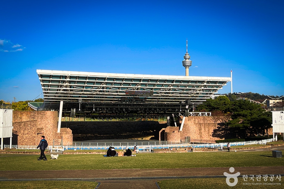 Daegu Kolon Open-Air Music Hall