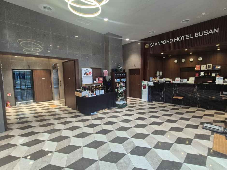 부산_스탠포드 인 부산_내외부 (1).jpg