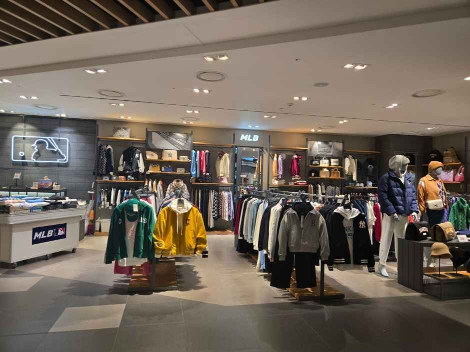 MLB 현대아울렛 가든파이브점