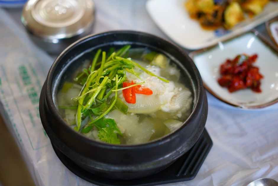 별난횟집 매미성본점