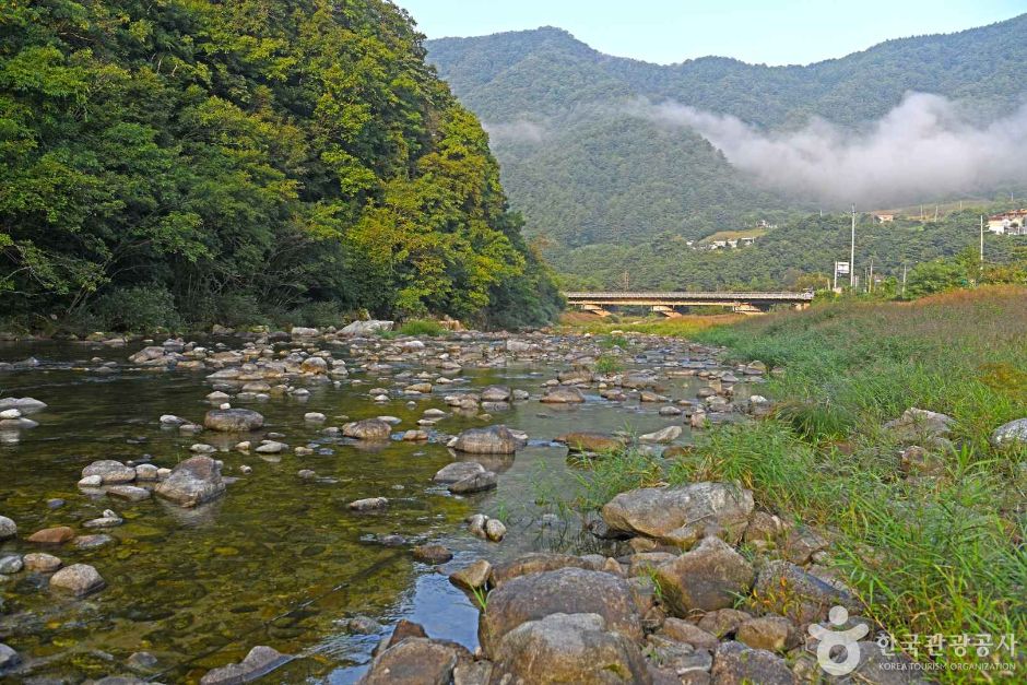 アチムガリ渓谷