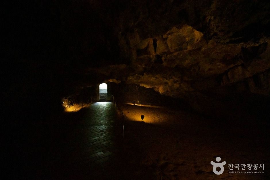 쌍용굴(한림공원)