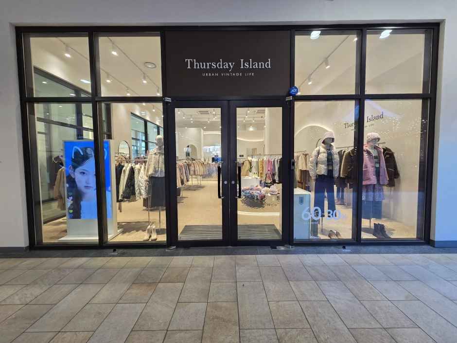 [事後免税店] Thursday Island（サースデーアイランド）・ロッテプレミアムアウトレットパジュ（坡州）店(ThursdayIsland 롯데프리미엄아울렛 파주점)