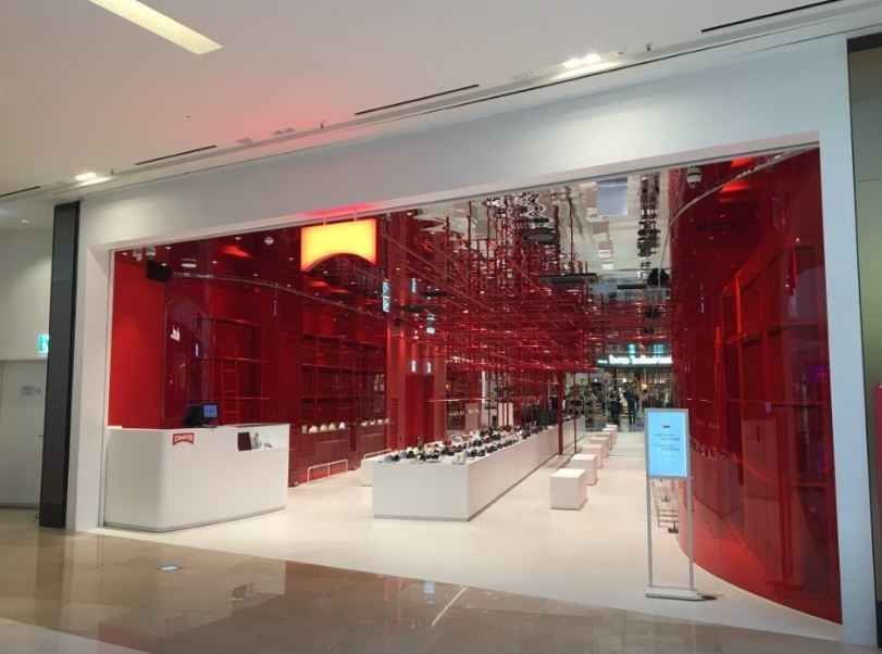 [事後免税店] CAMBRIDGE（ケンブリッジ）・スターフィールドコヤン（高陽）店(캠퍼 스타필드 고양점)