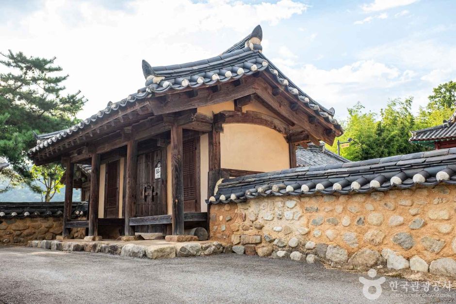 Nakbong Seowon