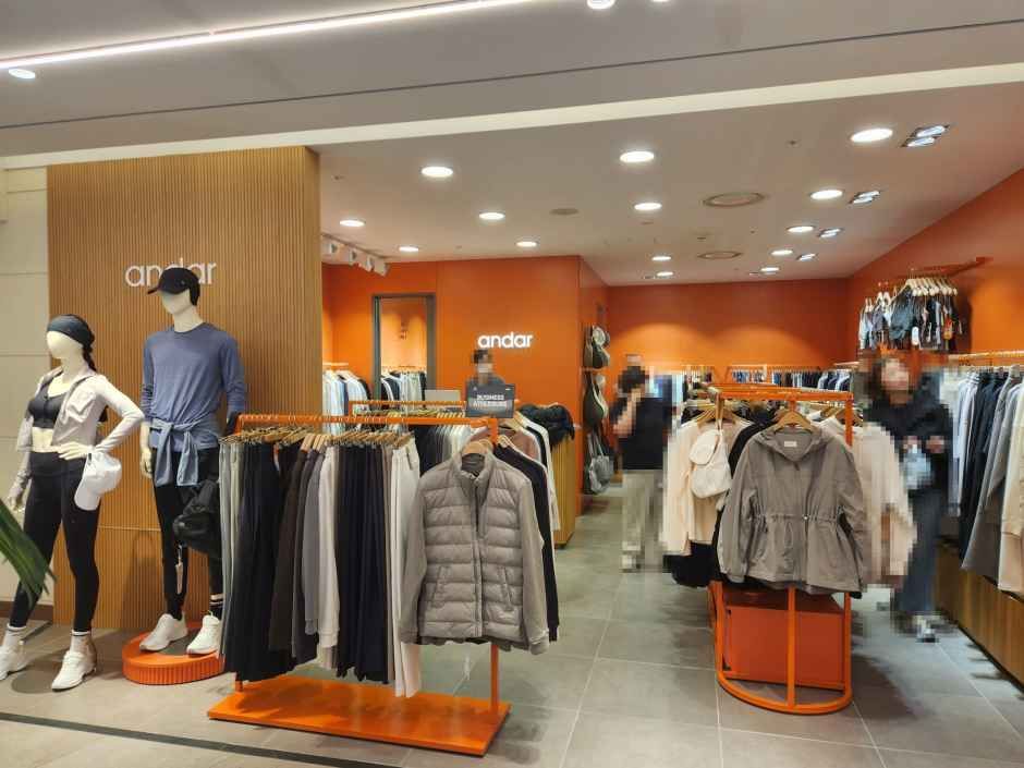 안다르 신세계백화점 타임스퀘어점