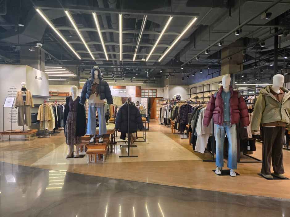 Beaker - LOTTE Department Store Jamsil Avenuel Branch [Tax Refund Shop](비이커 롯데백화점 잠실 에비뉴엘점)