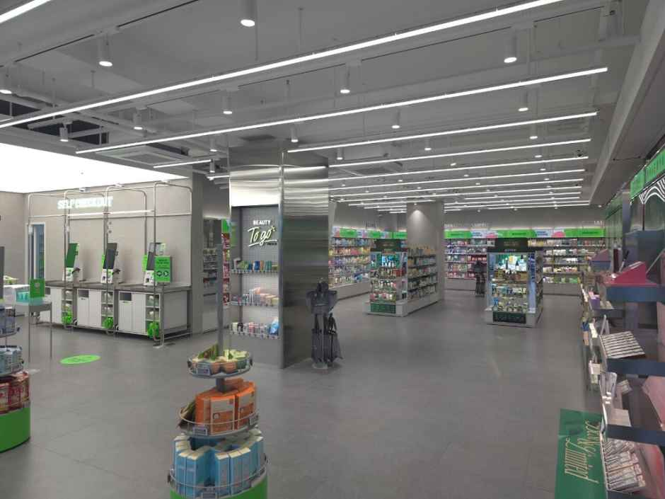 [事後免税店]Olive Young・ソグィポ（西帰浦）革新都市店(올리브영 서귀포혁신도시점)