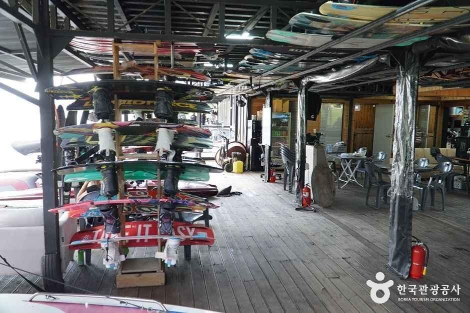 말리부수상레저