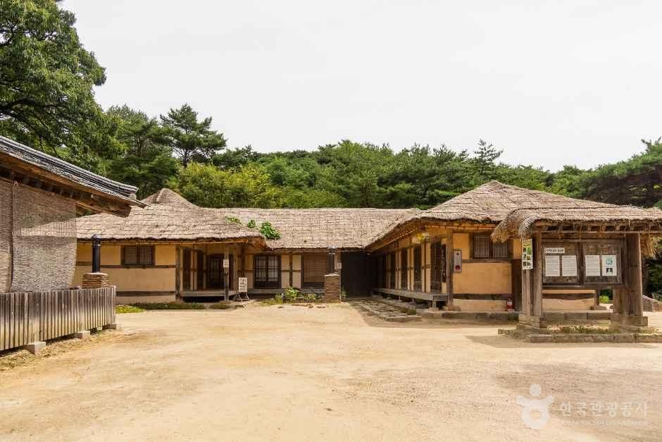 이응노선생사적지(수덕여관)