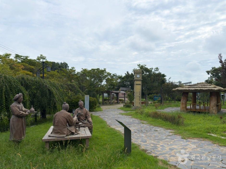 군산 임피역사