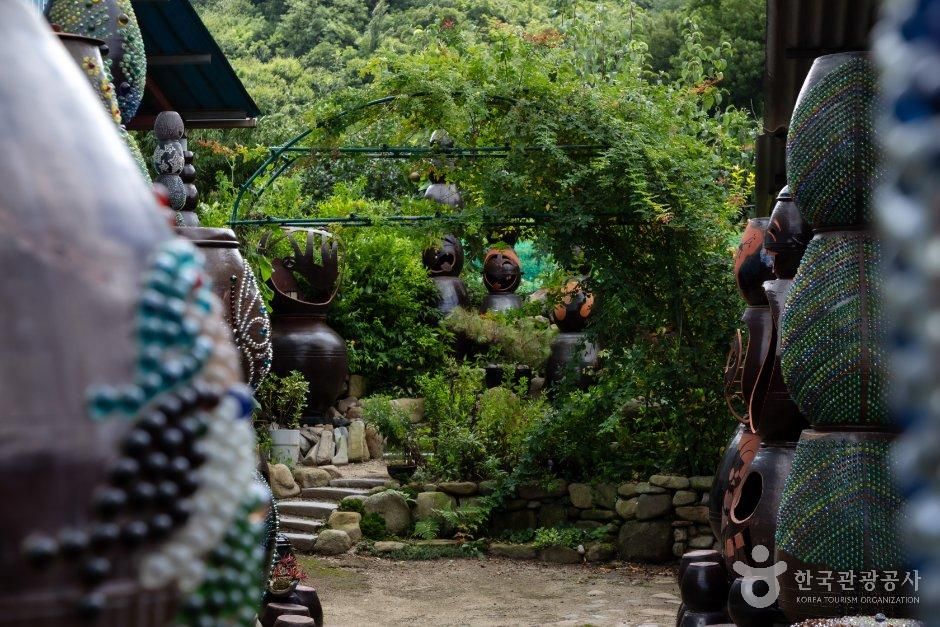 군위 항아리 구슬정원