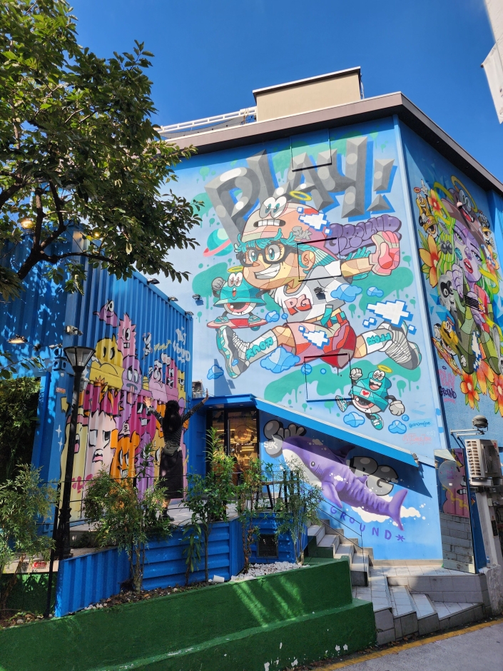 [事后免税店]MPLAYGROUND弘大2号店