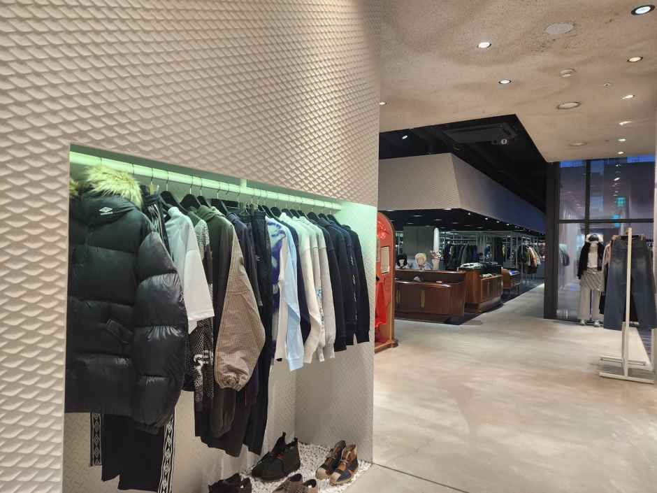 웍스아웃 홍대 라이즈점