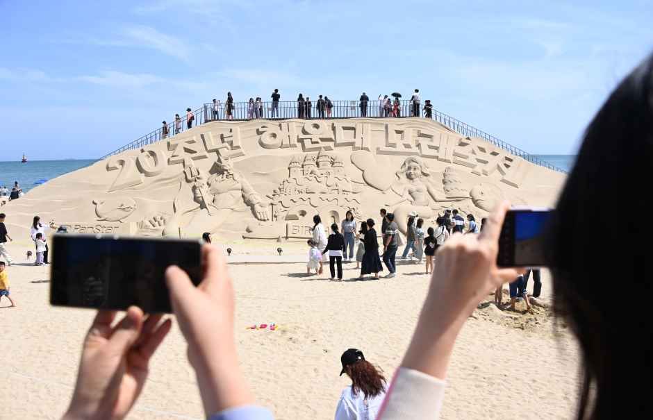 Haeundae Sandfestival (해운대 모래축제)