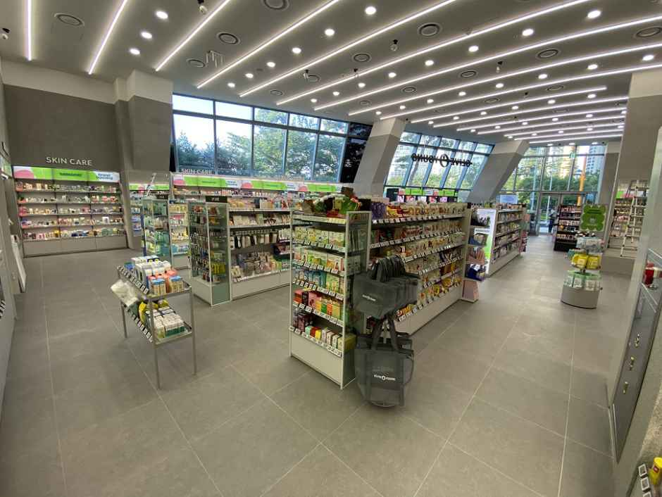 [事後免税店]Olive Young・プサン（釜山）マリンシティアイパーク店(올리브영 부산마린시티아이파크점)