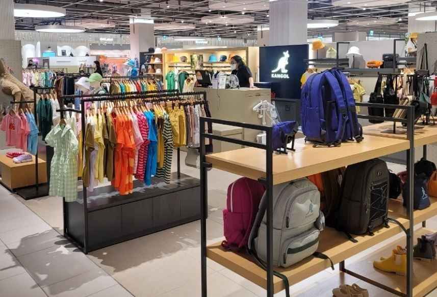 [事後免税店] KANGOL（カンゴール）・現代プレミアムアウトレットスペースワン 店(캉골키즈 현대프리미엄아울렛 스페이스원점)