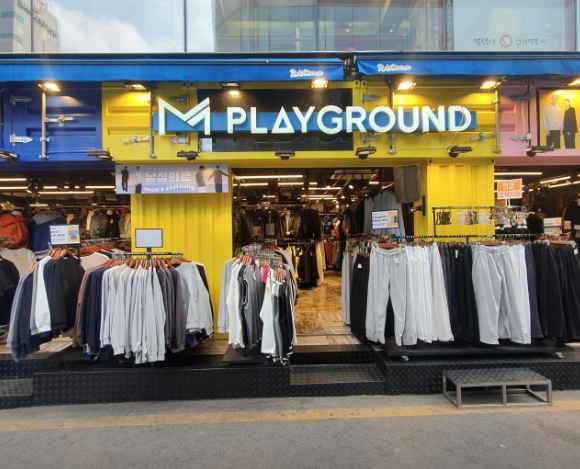 M Playground Konkuk University Branch [Tax Refund Shop](엠플레이그라운드 건대점)
