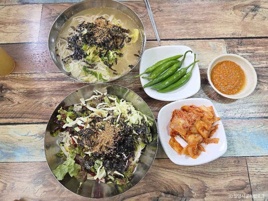 밀양_소문난수산국수 (2).jpg
