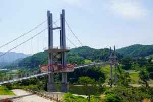 한탄강 베개용암 출렁다리