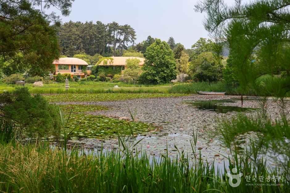 Cheollipo Arboretum
