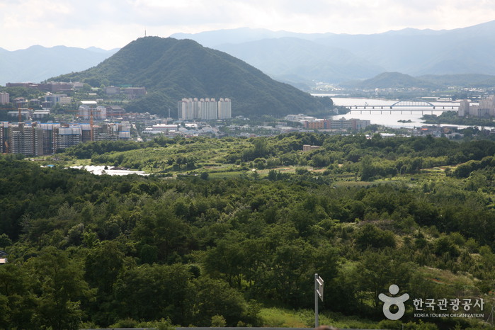 九峰山