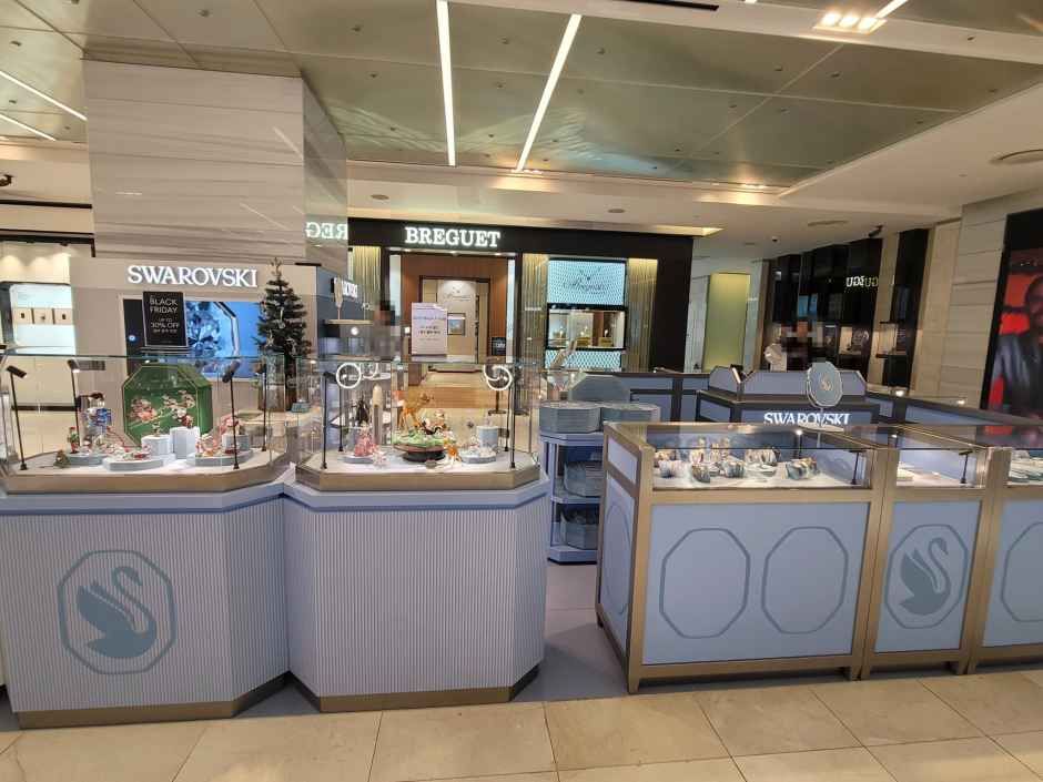 Swarovski 现代百货贸易中心店
