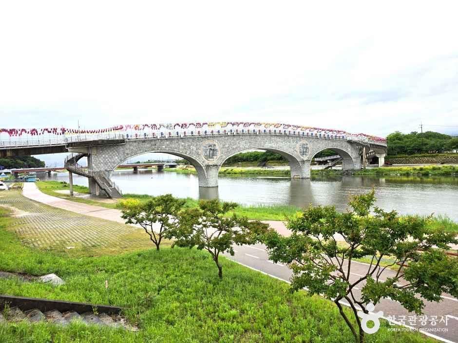 昇月橋 願いの橋