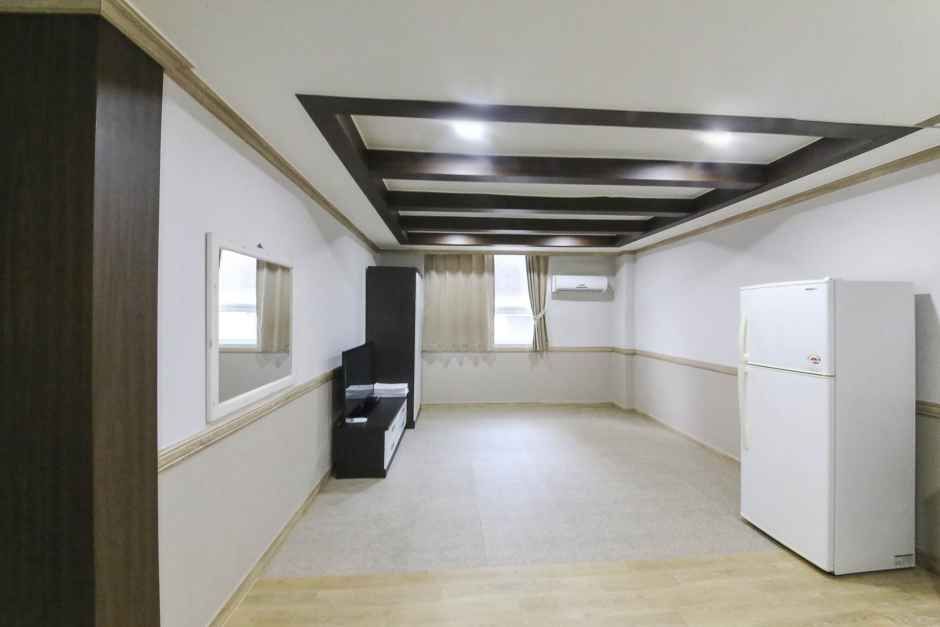 보령_대천리조텔_투룸(침대) (1).jpg