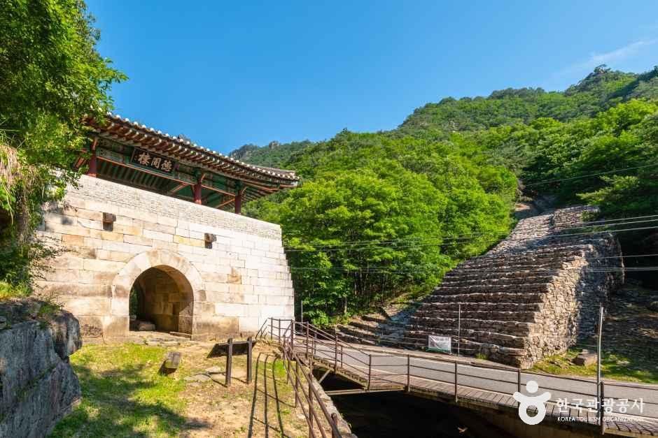 제천 덕주산성
