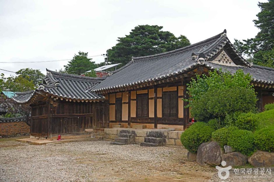 高城 魚明基古宅