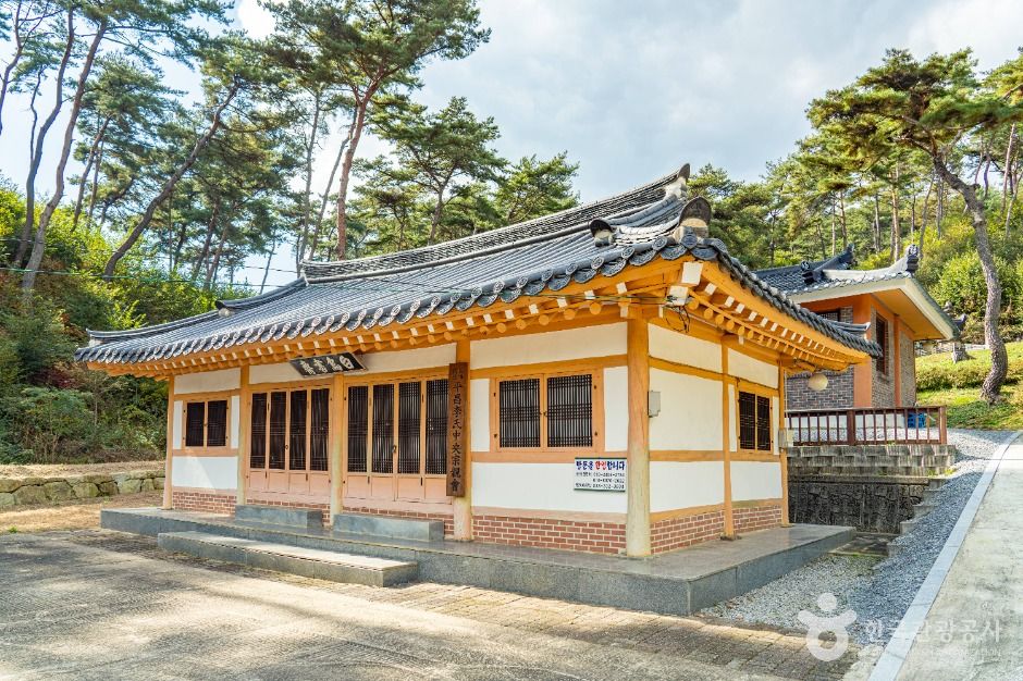 柳洞里五層石塔