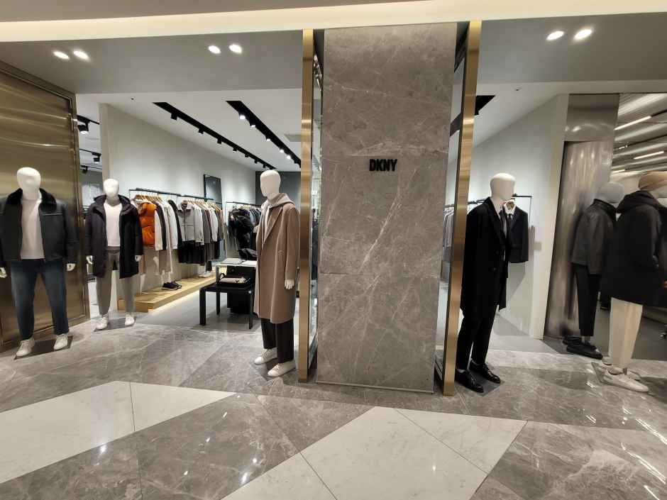 DKNY - Shinsegae Department Store Gangnam Branch [Tax Refund Shop](DKNY 신세계백화점 강남점)