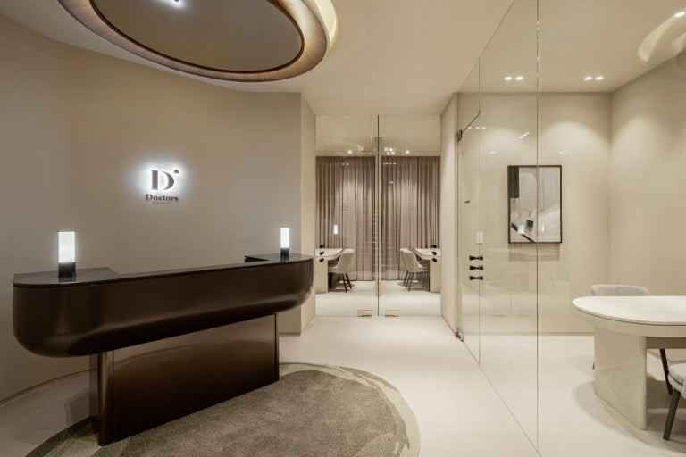 닥터스피부과의원 신사