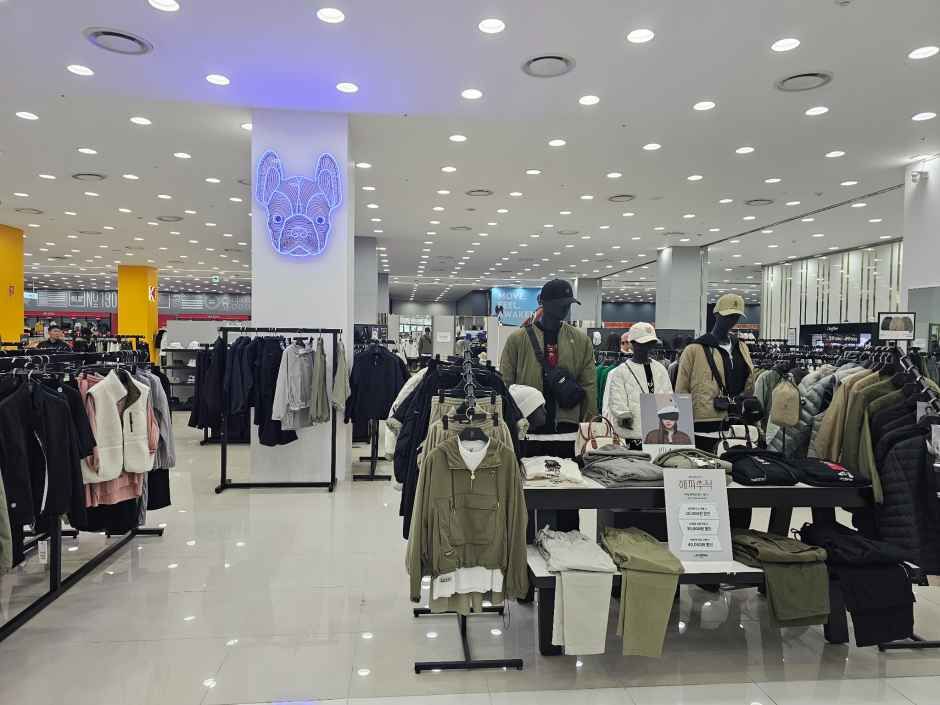 라이프워크 모다아울렛 인천점