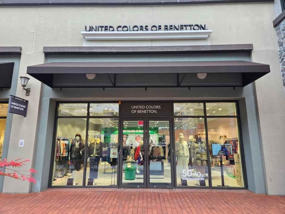 [事後免税店] BENETTON（ベネトン）・ロッテプレミアムアウトレットキフン（器興）店(베네통 롯데프리미엄아울렛 기흥점)