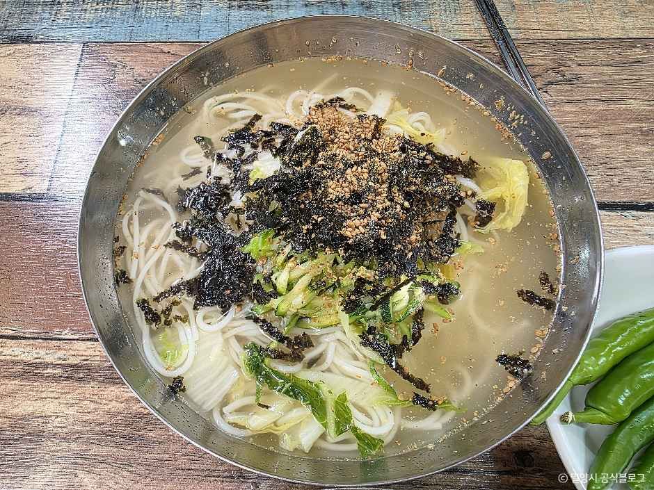 밀양_소문난수산국수 (4).jpg