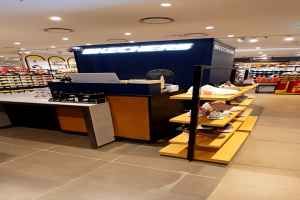 스케쳐스 롯데아울렛 서울역점