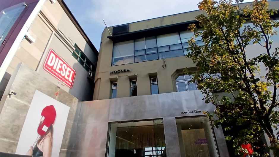 [事後免税店]MOONDAL（ムーンダル）(문달)